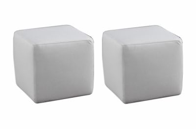 ensemble de 2 poufs carrés en cuir, blanc.